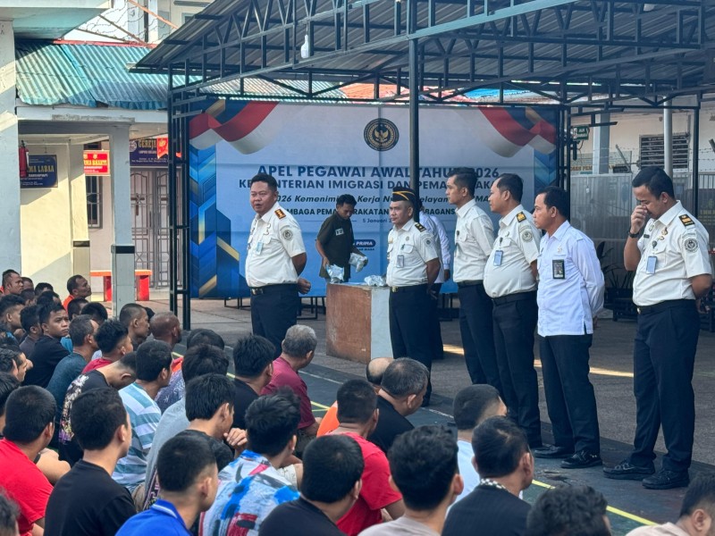 Awal Tahun 2026: Kalapas Bagansiapiapi Berikan Pengarahan kepada WBP Agar Patuhi Peraturan